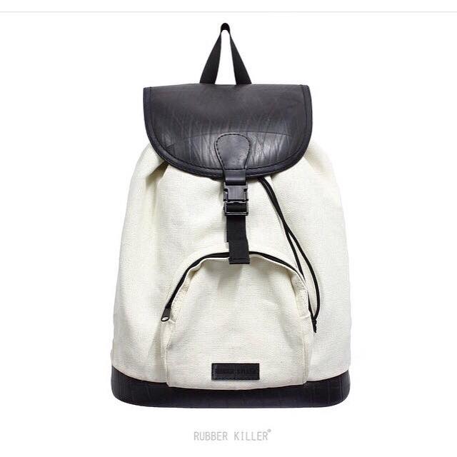 New experimental design. Classic black and white design with Hemp and Rubber. A collaboration with Realhemp and Rubberkillersg